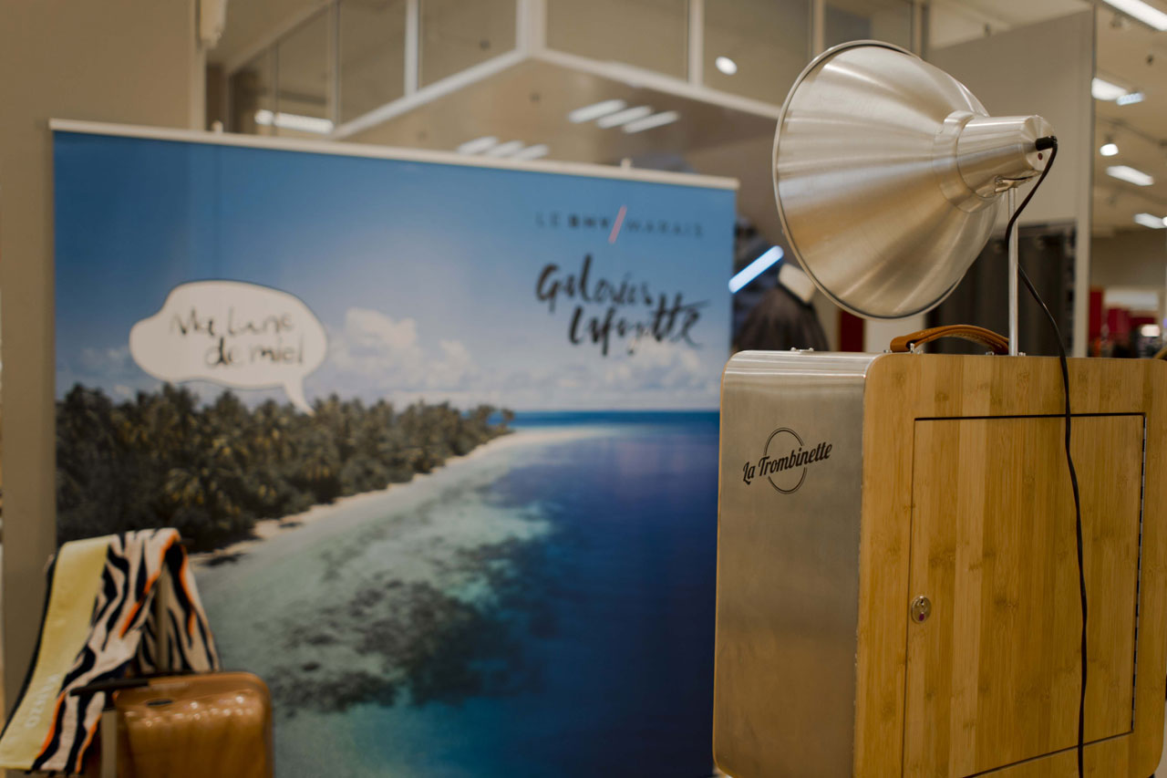 Une photobox aux Geleries Lafayette à Caen en Normandie